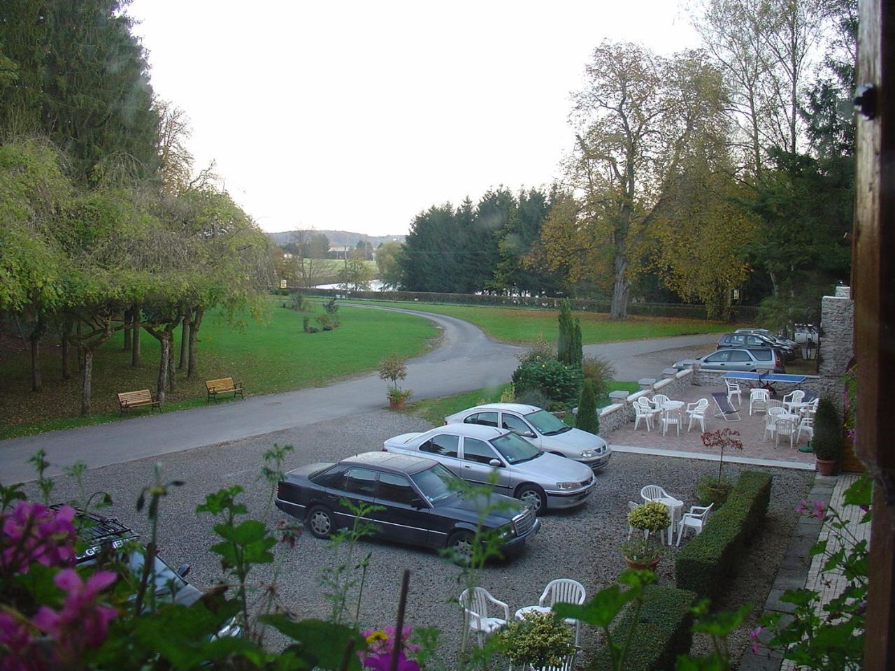 Logis - Chateau De La Motte - Hotel & Restaurant Liessies Eksteriør billede