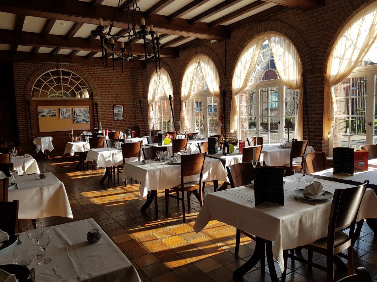 Logis - Chateau De La Motte - Hotel & Restaurant Liessies Eksteriør billede