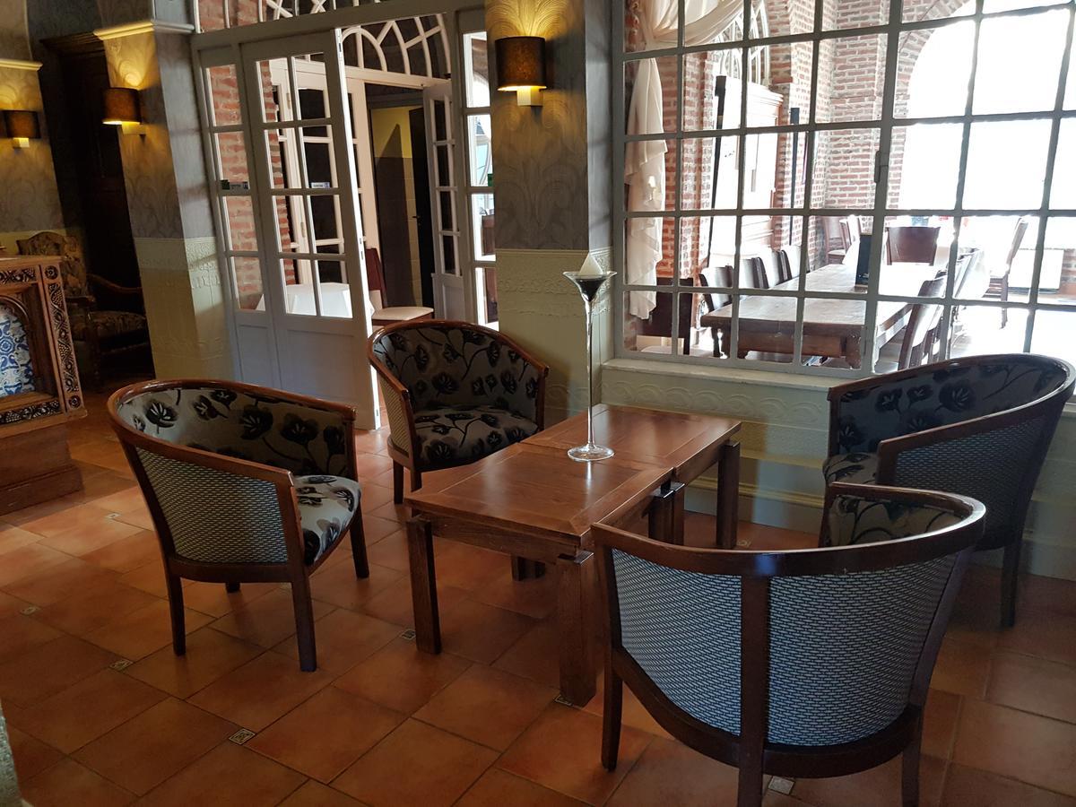 Logis - Chateau De La Motte - Hotel & Restaurant Liessies Eksteriør billede