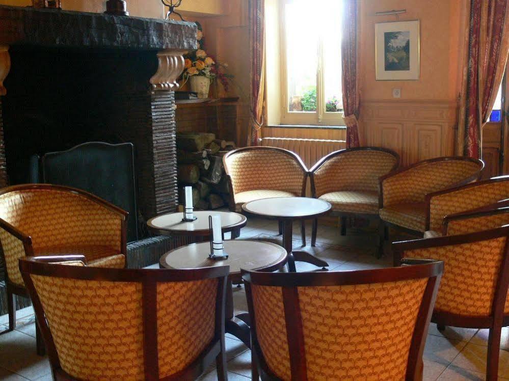Logis - Chateau De La Motte - Hotel & Restaurant Liessies Eksteriør billede